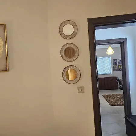 Paceville Retreat With Balcony