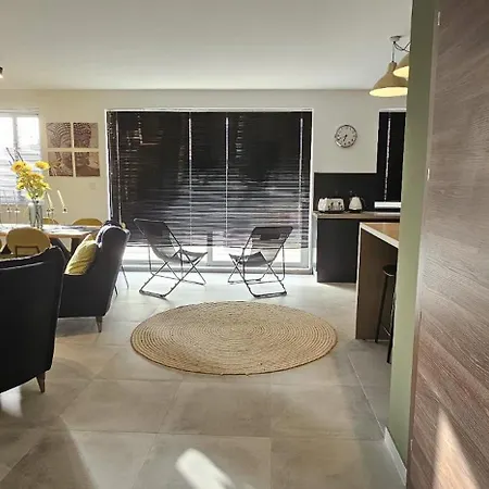 شقة Paceville Retreat With Balcony Is-Swieqi