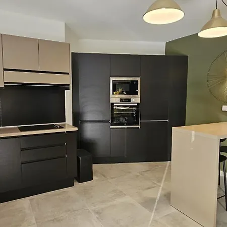 Paceville Retreat With Balcony Διαμέρισμα